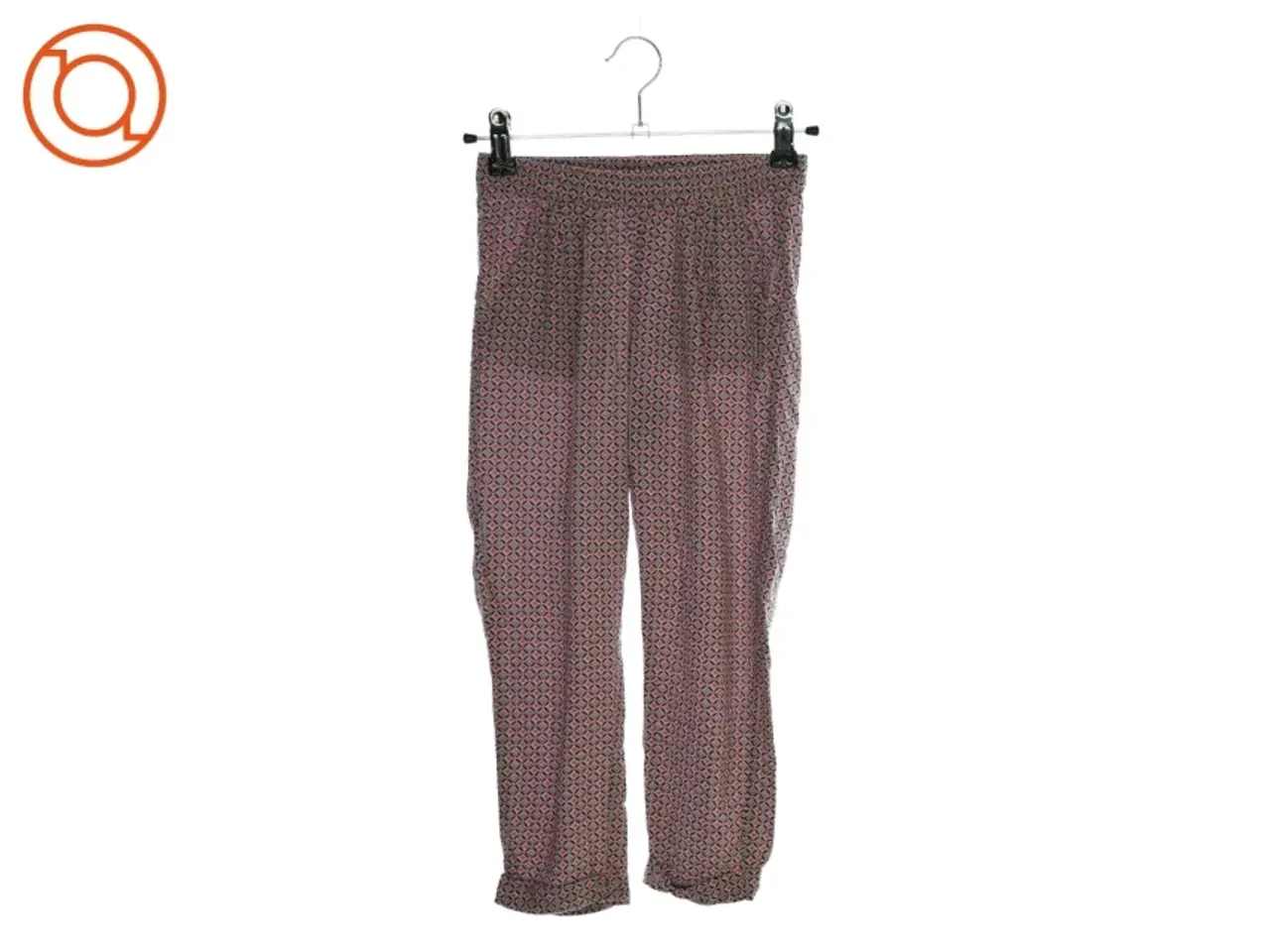 Billede 1 - Bukser med print fra H&M (str. 116)
