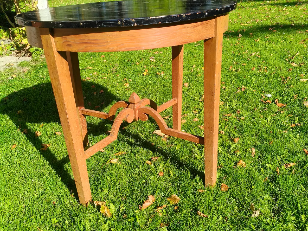 Billede 2 - Rundt antikt bord ø ca. 80 cm
