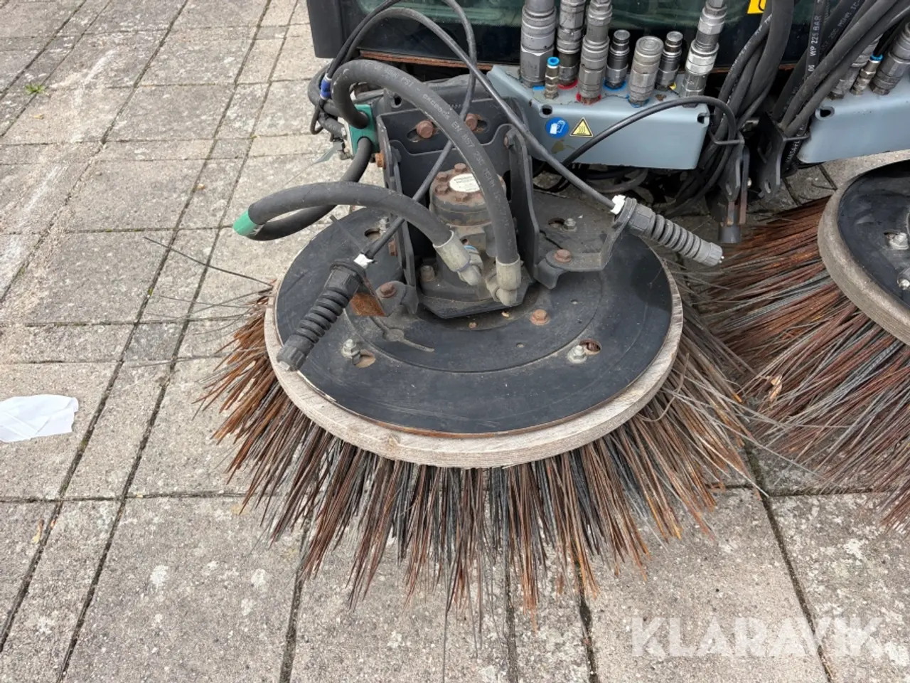Billede 7 - Feje/sugemaskinw Karcher MC130