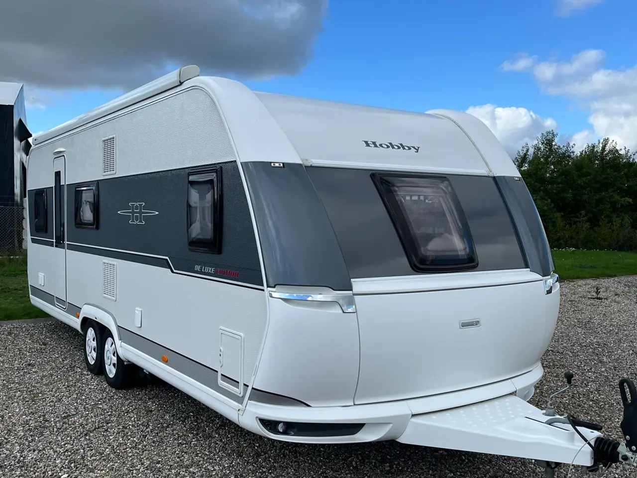 Billede 1 - 2020 Hobby DeLuxe edition 650 kmfe