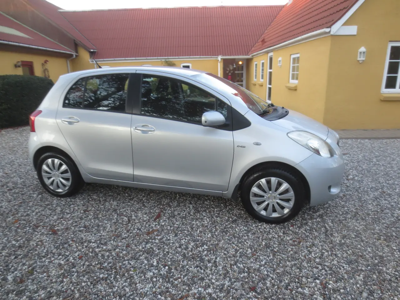 Billede 4 - Toyota Yaris 1.4 D År 08. Nysynet.