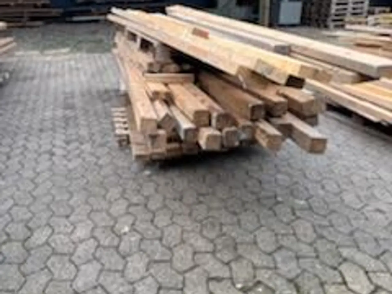 Billede 8 - Brugt planker og brædder. 