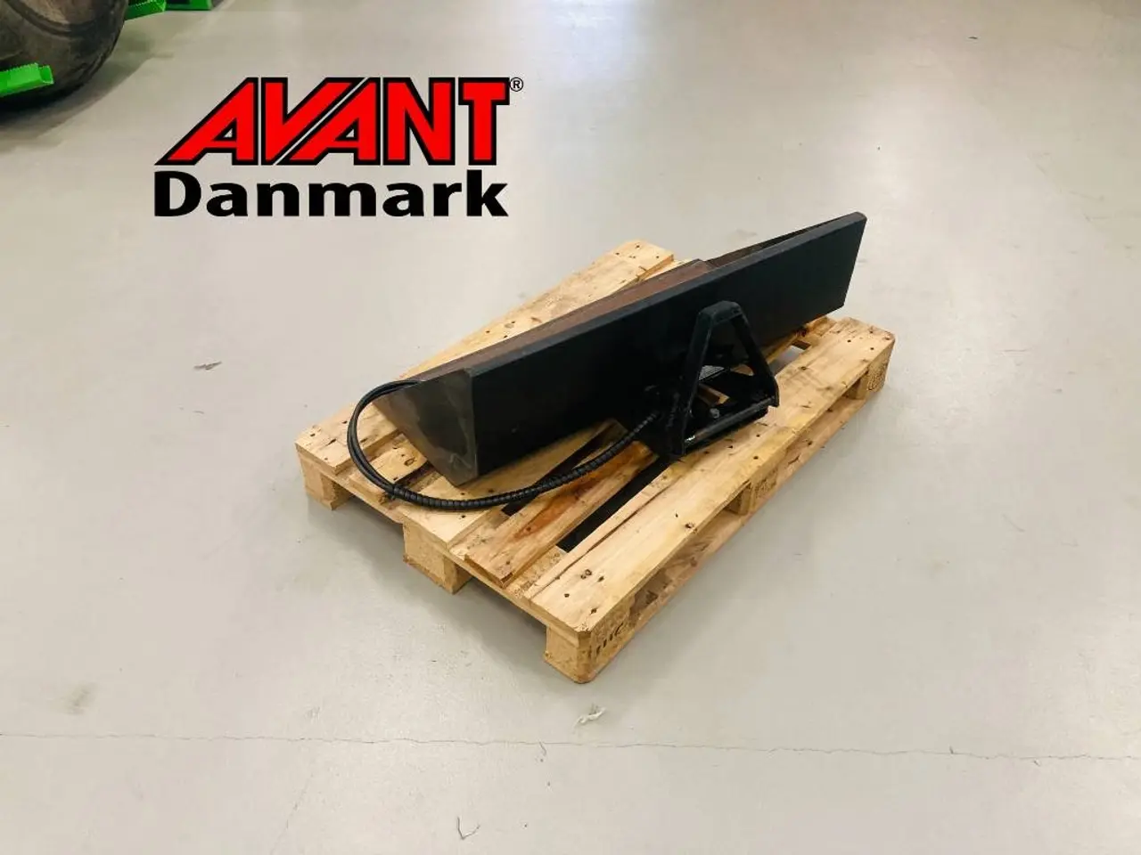 Billede 2 - Egholm Skovl med tip 100 cm