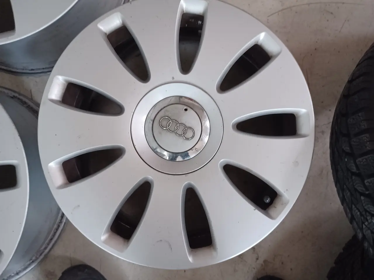 Billede 6 - Audi, VW alufælge med sommerdæk.