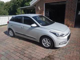 Hyundai i20 1,25 EM-Edition