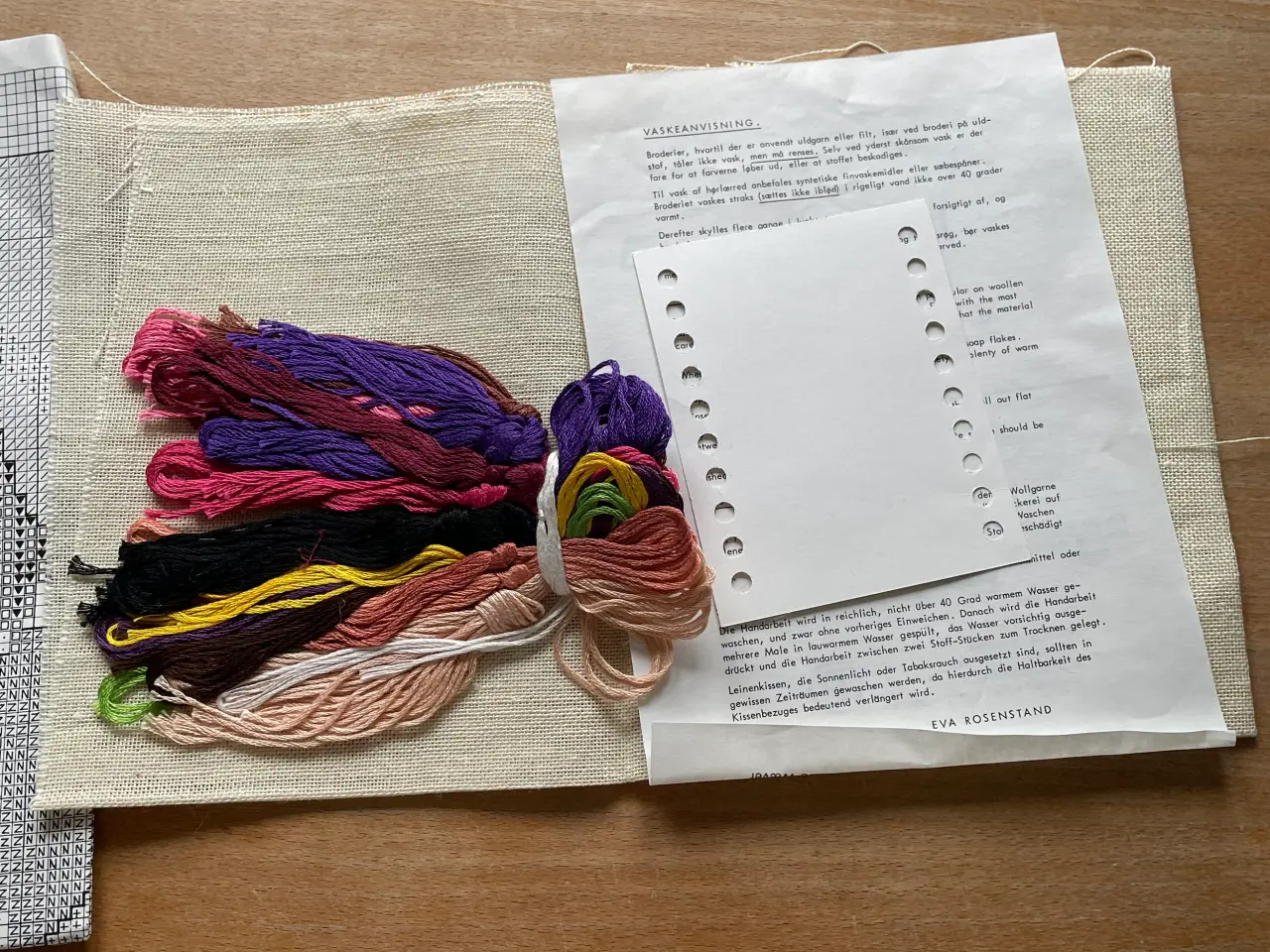 Billede 6 - Eva Rosenstand 2 stk. broderikit