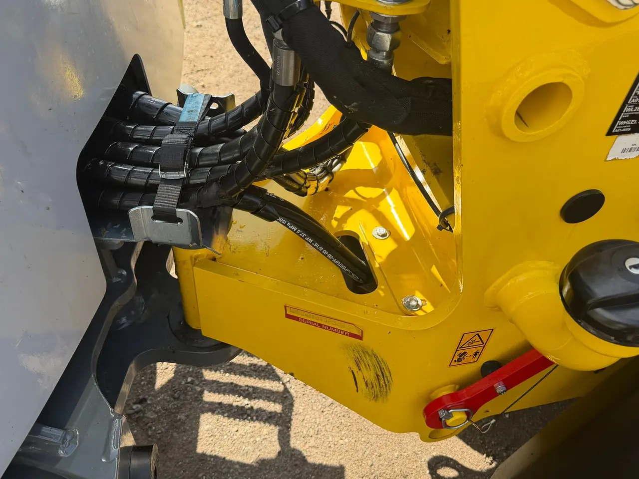 Billede 11 - Wacker Neuson WL28 LUKKET HUS, SKOVL OG GAFLER , HYDRAULISK SKIFT