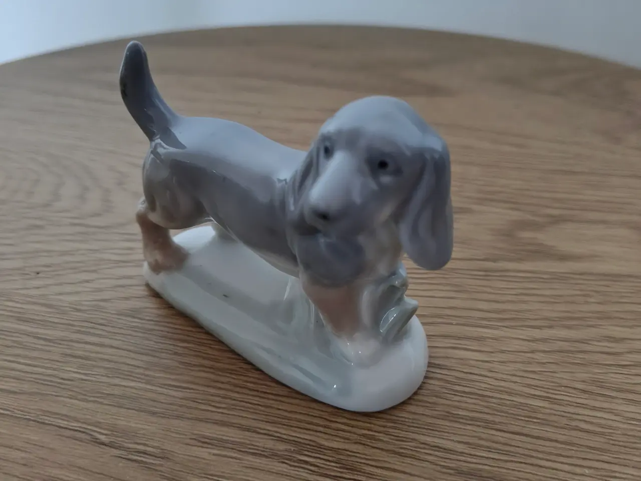 Billede 2 - Lille fin porcelænshund