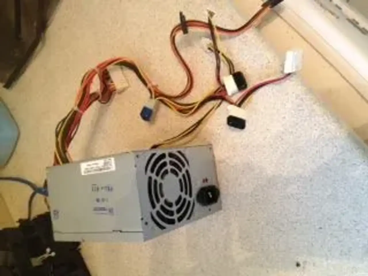 Billede 1 - Dell strømforsyning. 2x SATA 3x IDE!