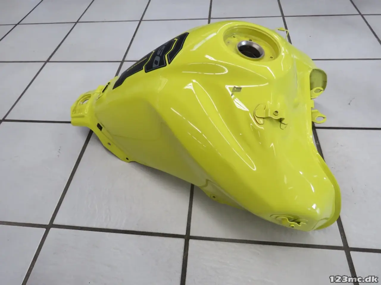 Billede 1 - Benzintank, Gul, Suzuki Dl 650 V-strom 2017-19