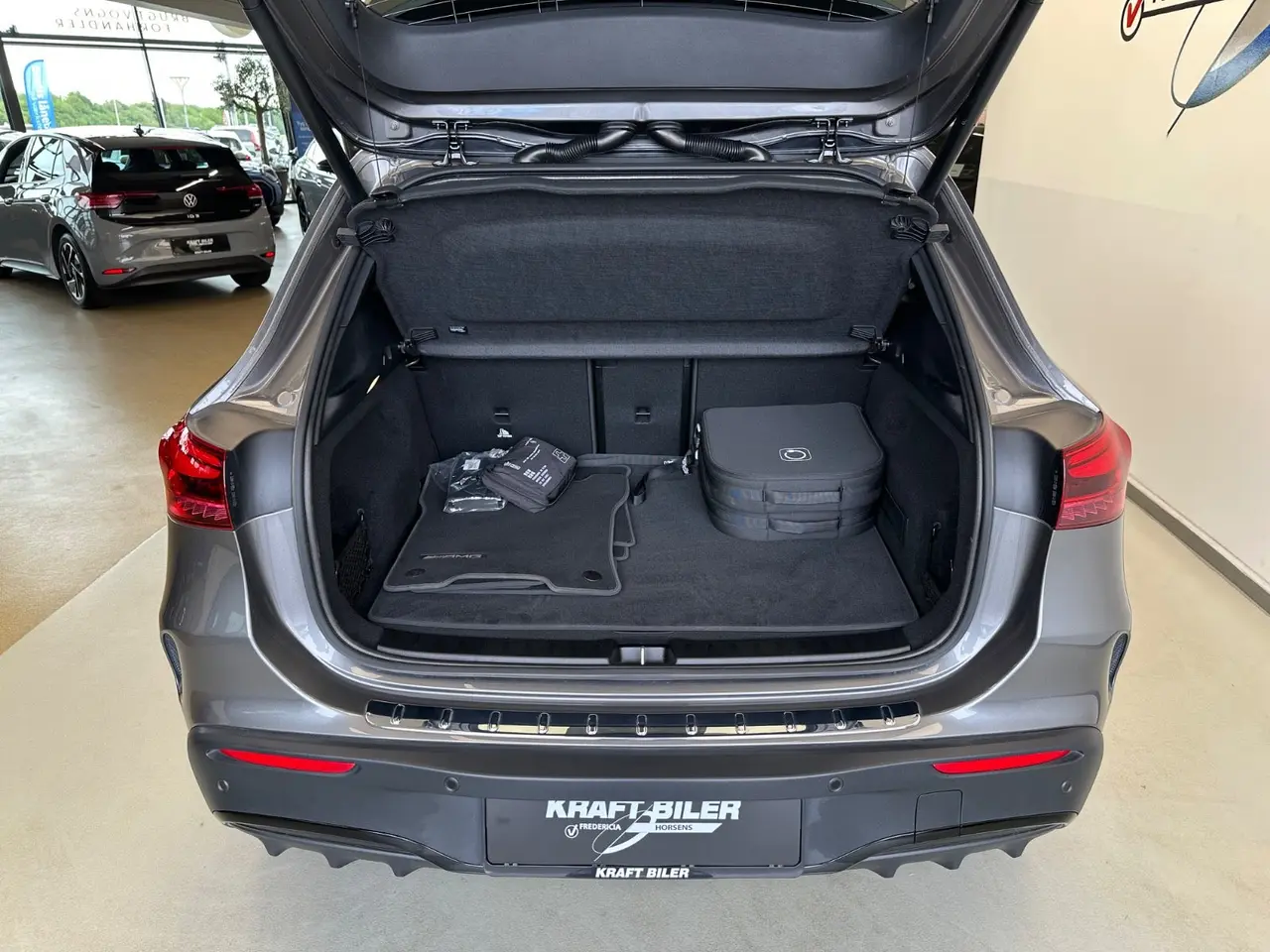 Billede 8 - Mercedes EQA250+  AMG Line