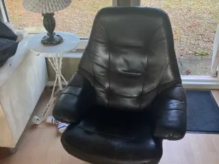 Lænestol gives bort