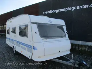 2001 - Hobby De Luxe Easy 495 UL