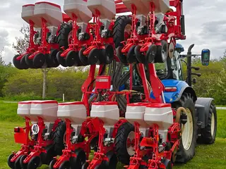 Maschio Gaspardo MANTA ISOTRONIC 12-75 XL inkl. fabriksny Maschio Gaspardo Fronttank