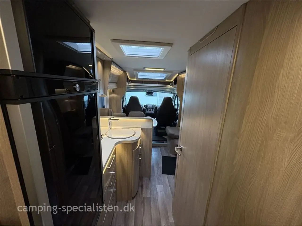 Billede 16 - 2021 - Kabe Travel Master Classic 740 LGB   Kabe Travel Master Classic 740 LGB 2021 - Se den nu hos Camping-Specialisten.dk