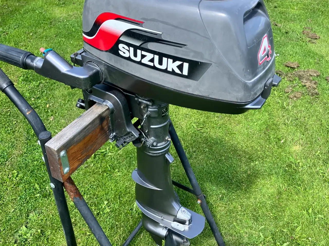 Billede 3 - Suzuki 4 hk påhængsmotor