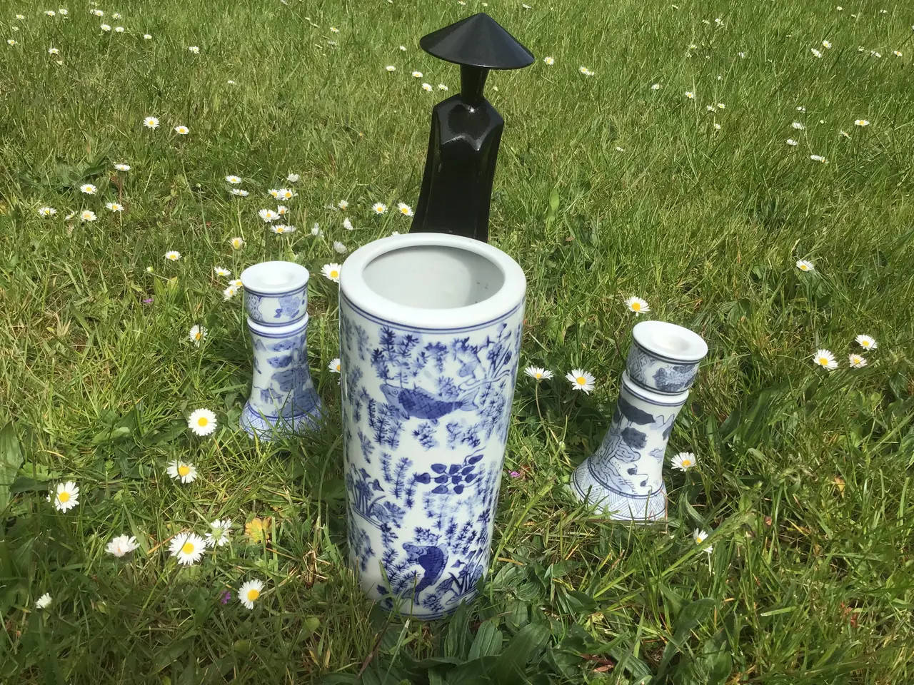 Billede 7 - Satsuma vase. Blå vase med 2 lysestager.