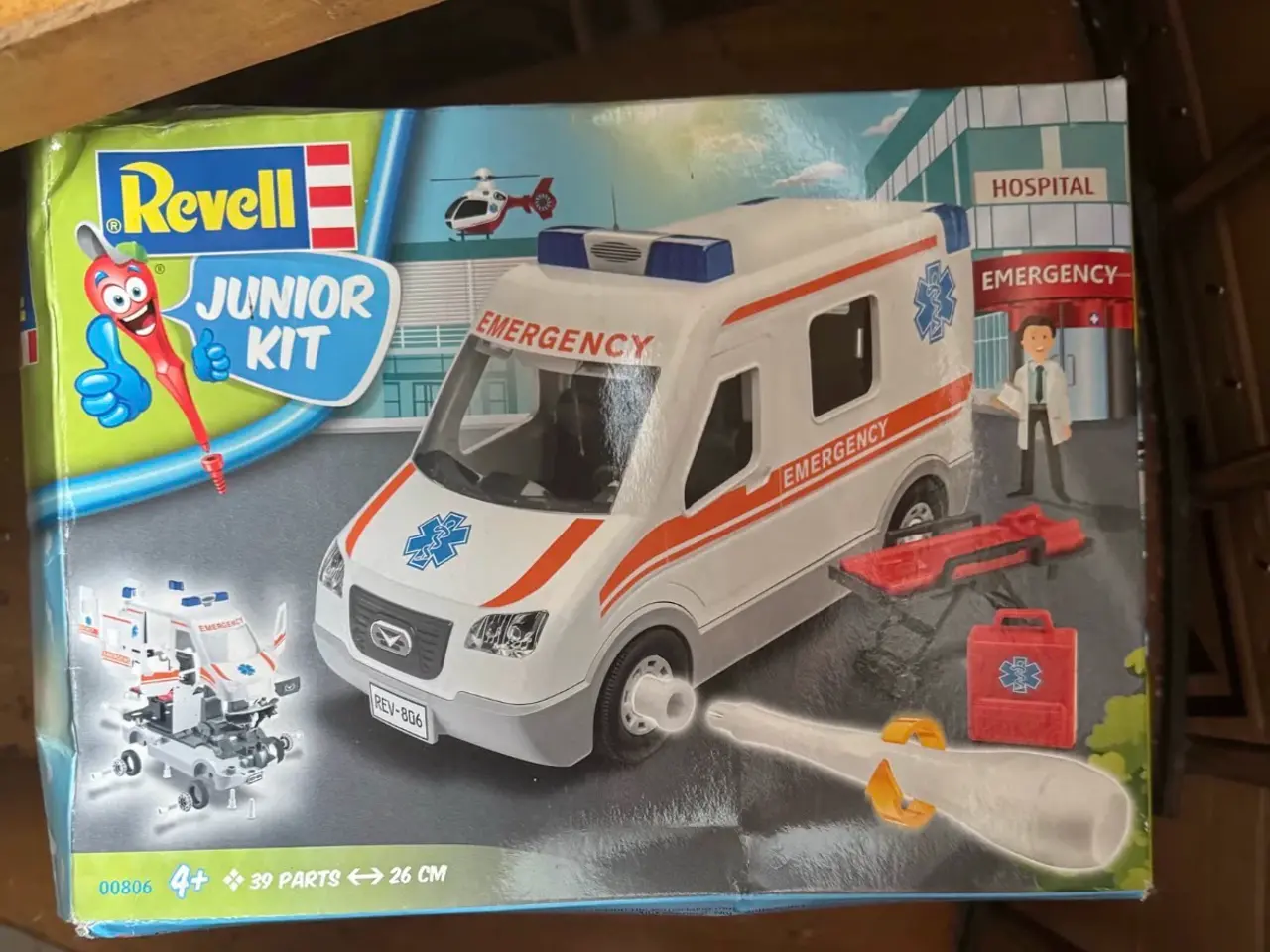 Billede 1 - Revell Junior Kit Ambulance (00806) – Som ny!