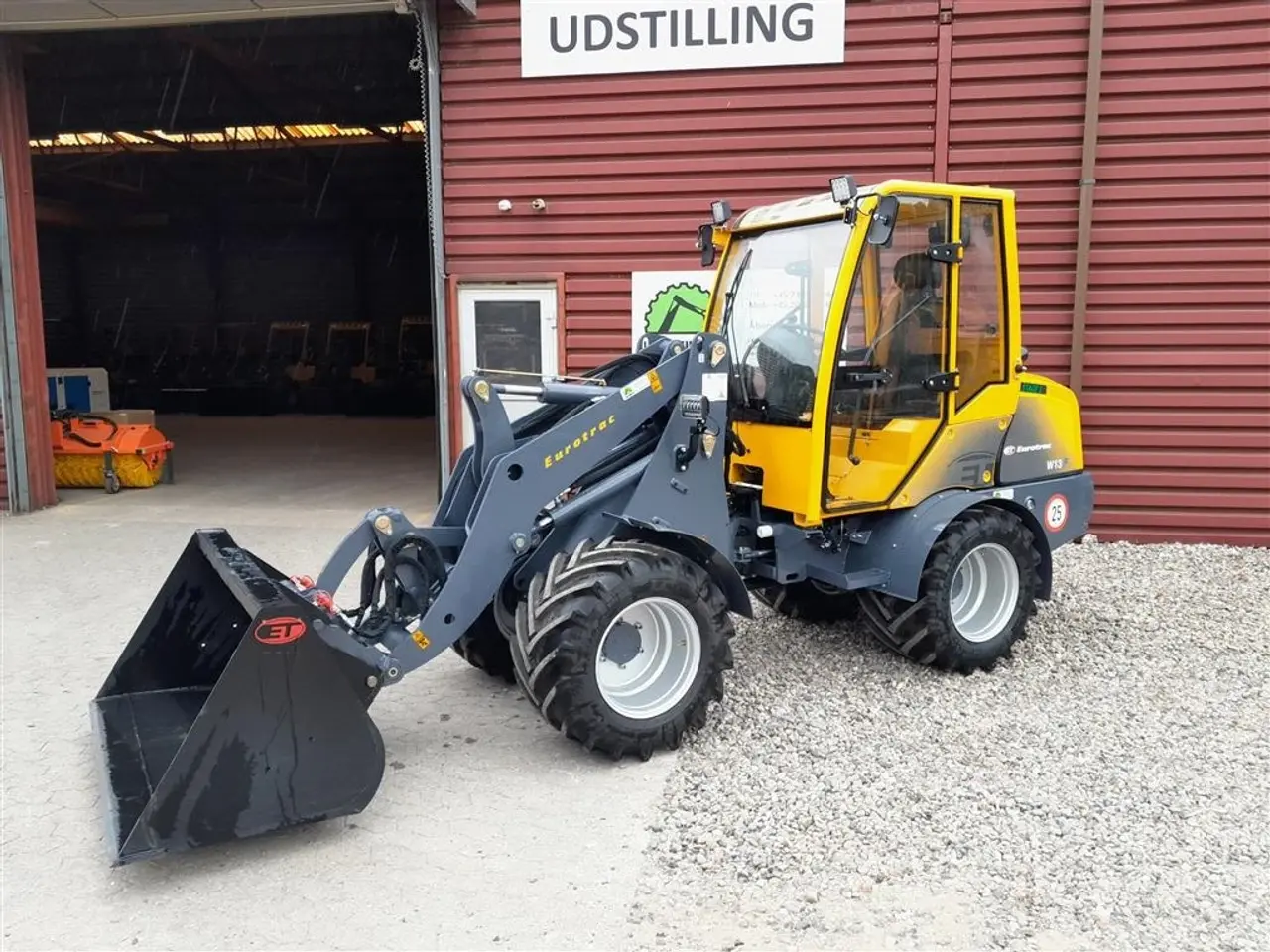 Billede 1 - Eurotrac w13f