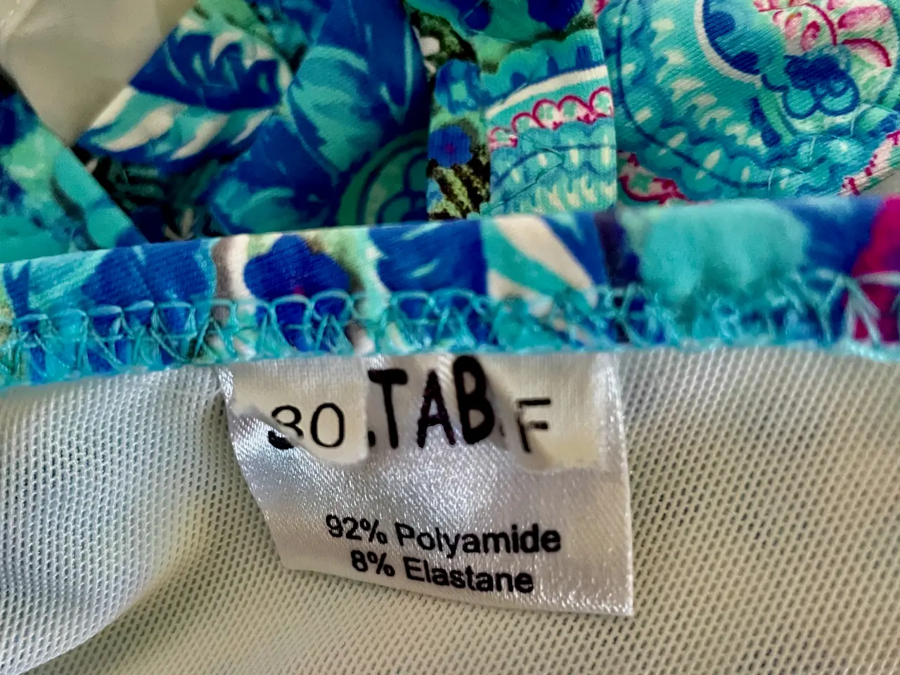 Billede 8 - YDERLIGERE NEDSAT Flot Saltabad bikini, flerfarvet