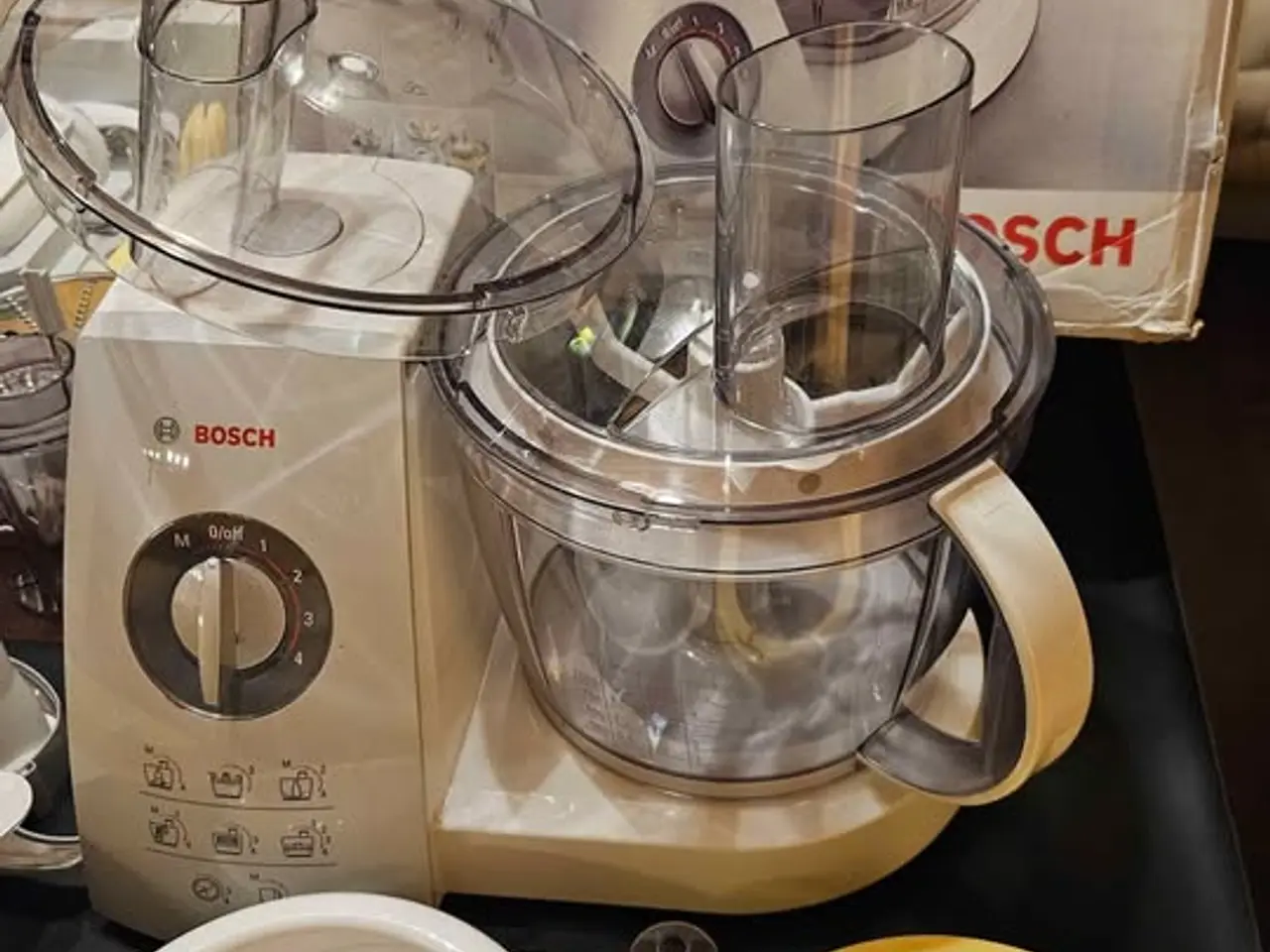 Billede 3 - Bosch MCM5530, 1100 W foodprocessor