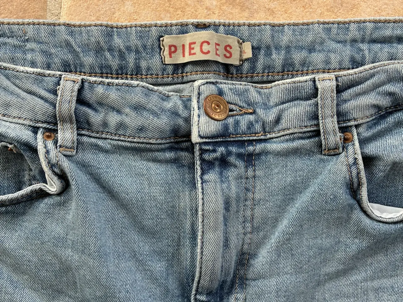 Billede 3 - Pieces blå jeans str. XL