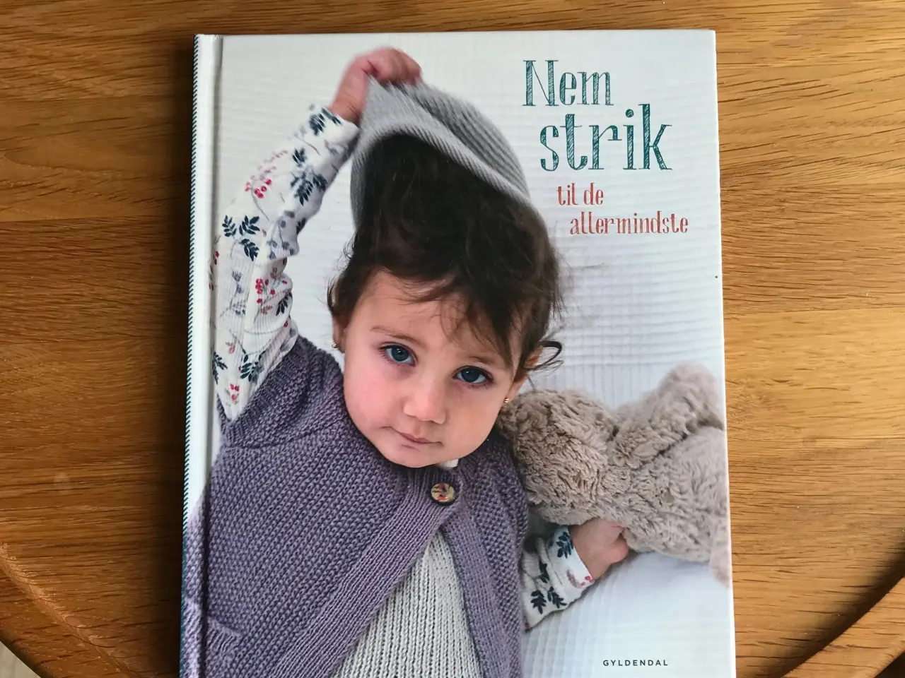 Billede 1 - Nem strik til de allermindste