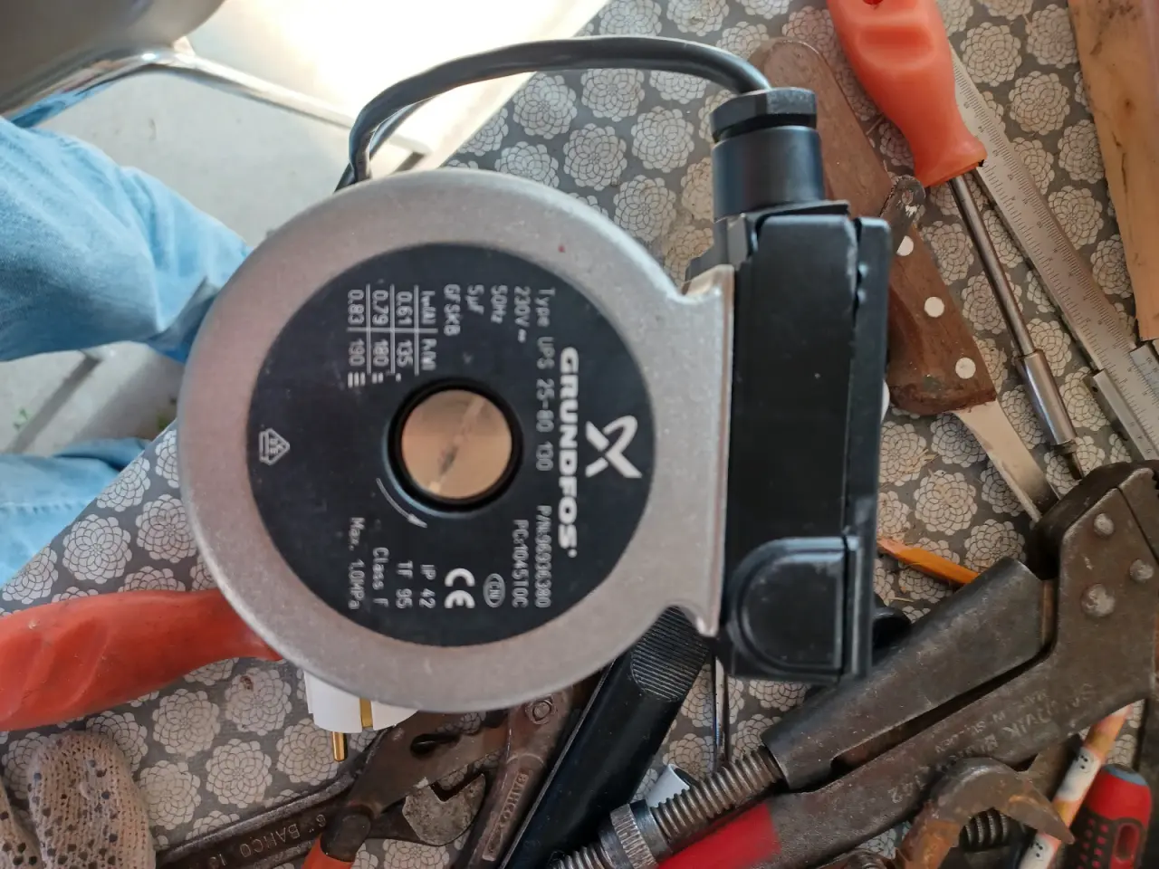 Billede 1 - Grundfos cirkulationspumpe.