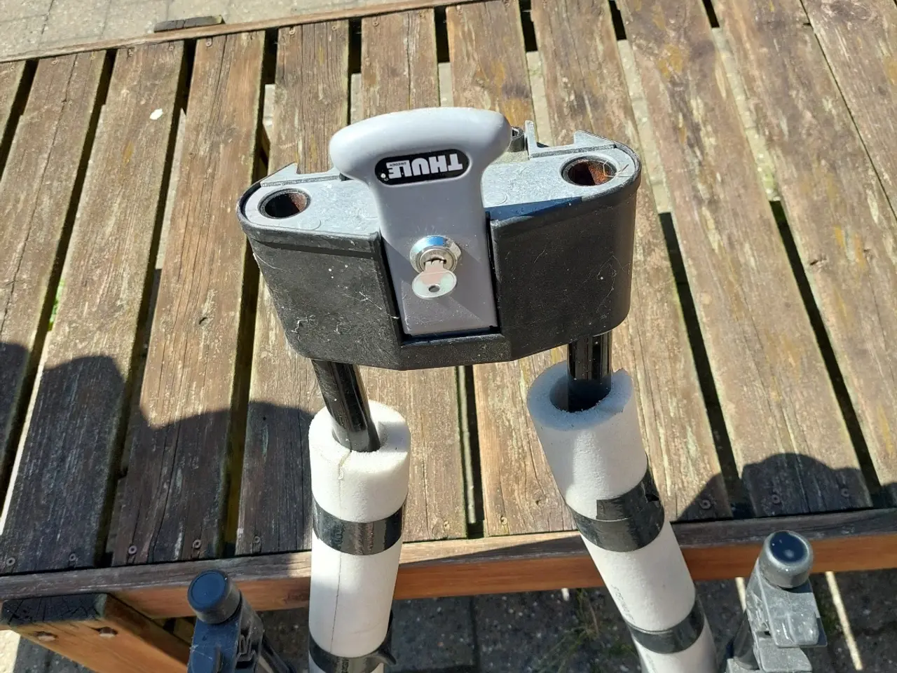 Billede 2 - Thule cykelholder + lygtebom