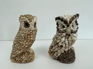 2 stk. ugle figurer af konkylier