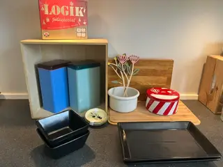 Stilrent herregårdslook: Skåle og fade fra HomeArt