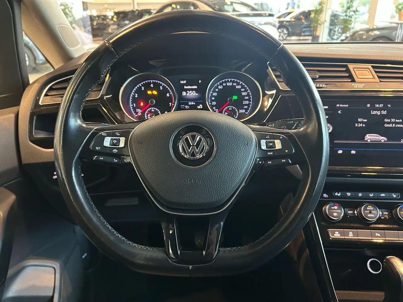 Billede 9 - VW Touran 2,0 TDi 150 Highline DSG 7prs
