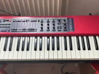 Nord electro 2 piano