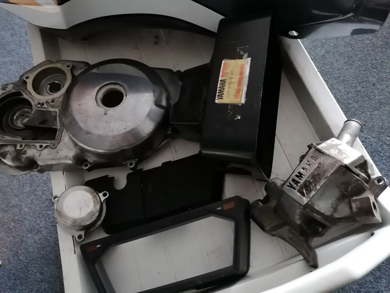 Billede 2 - Tank Yamaha XZ 550 grå , samt reservedele ( 60 %)