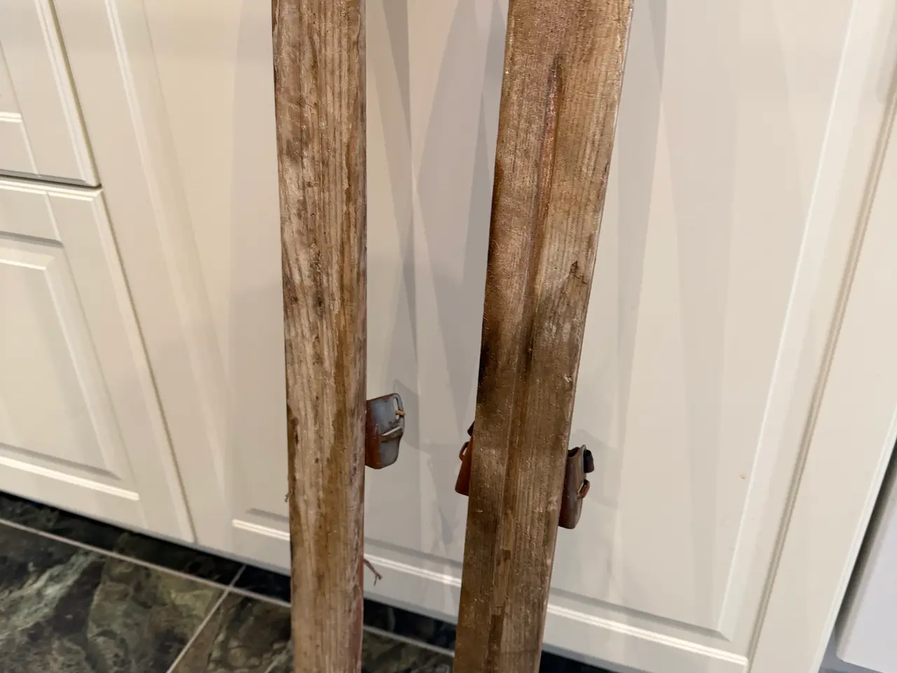 Billede 3 - Gamle antikke børne ski . Længde 82 cm