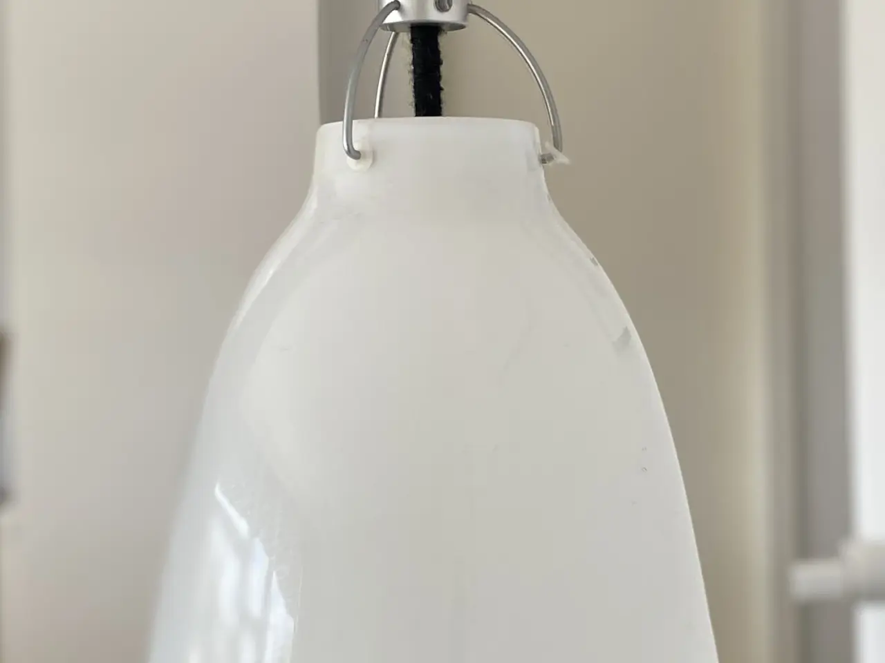 Billede 1 - 2 Caravaggio pendler i opal glas