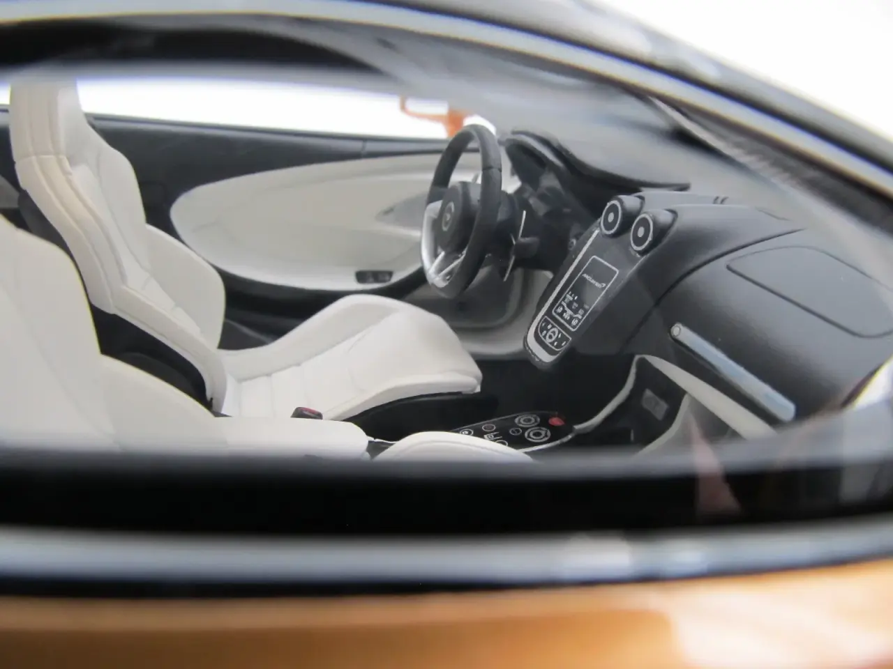 Billede 6 - 2019 McLaren GT Limited Edition - 1:18