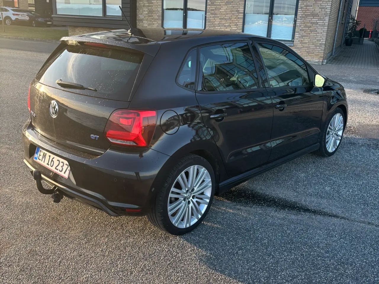 Billede 3 - Sælger denne flotte og velholdte polo BlueGT.