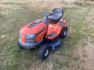 Husqvarna LT152 havetraktor