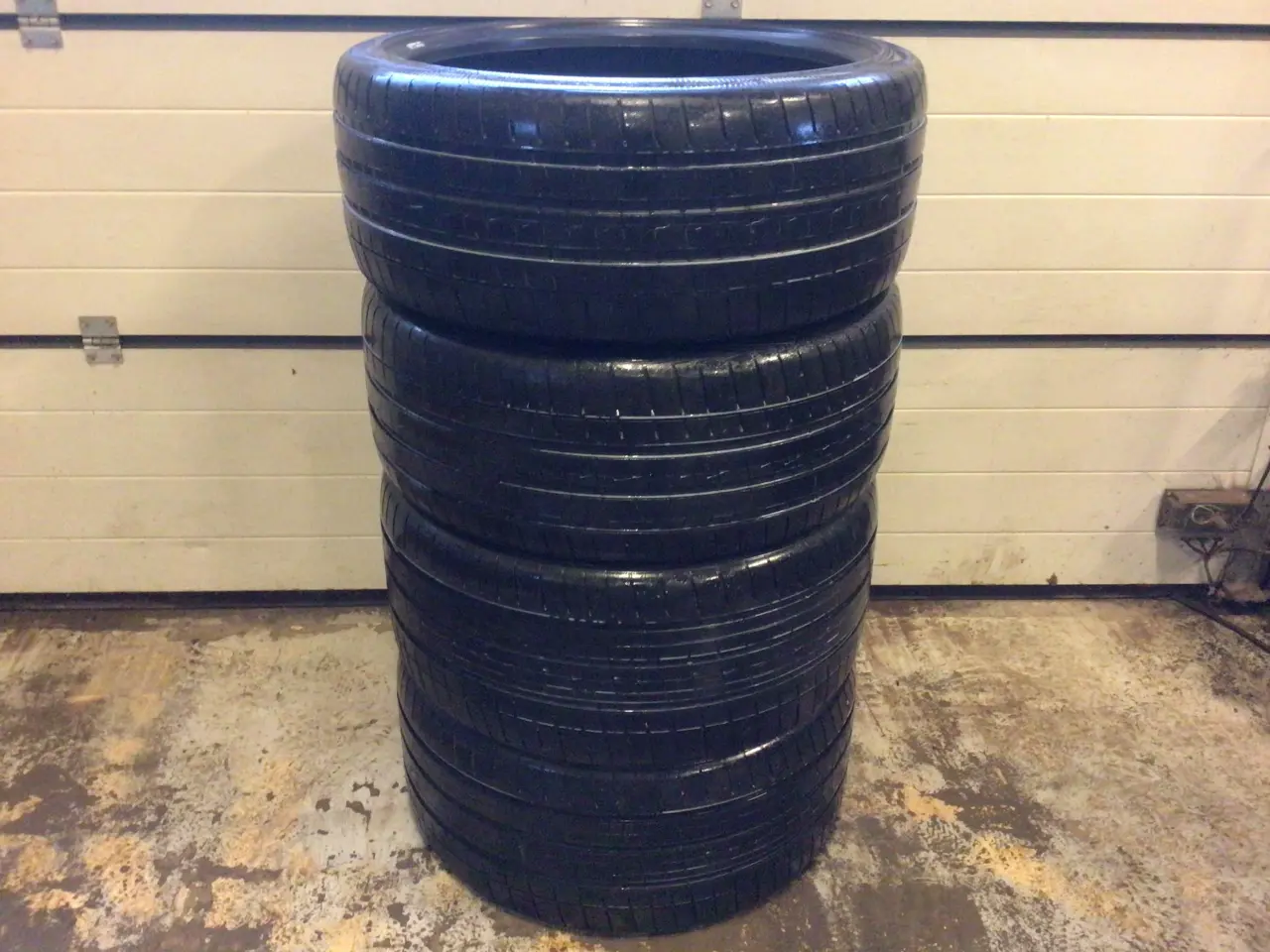Billede 1 - Dæk sommer 245/35R20”