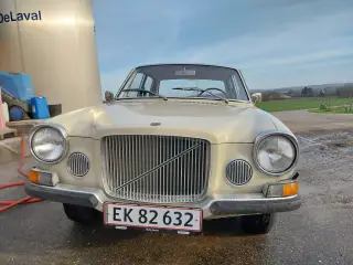 Volvo 164