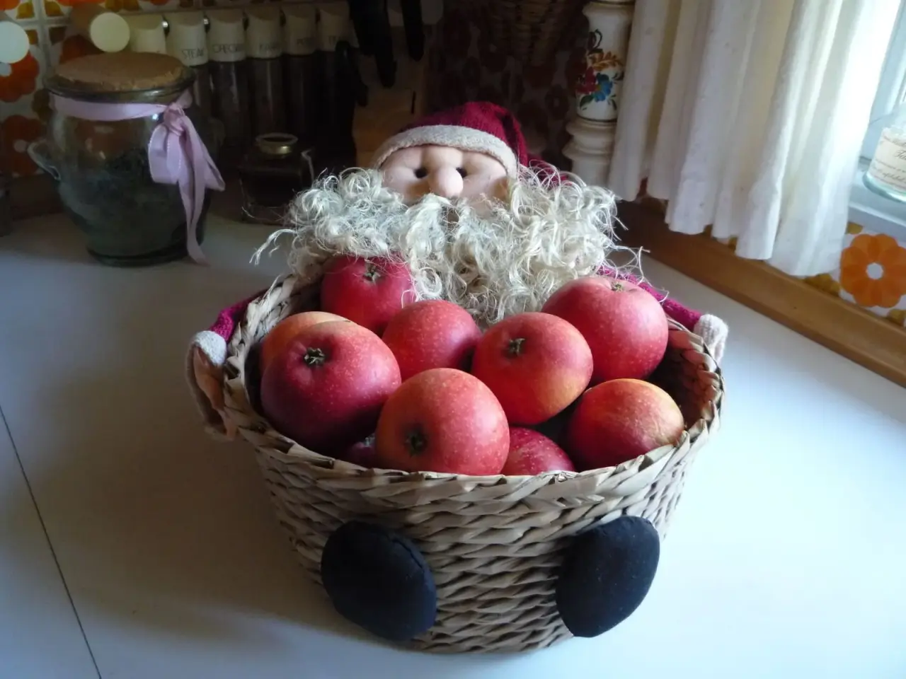 Billede 4 - Nisse med stor bastkurv