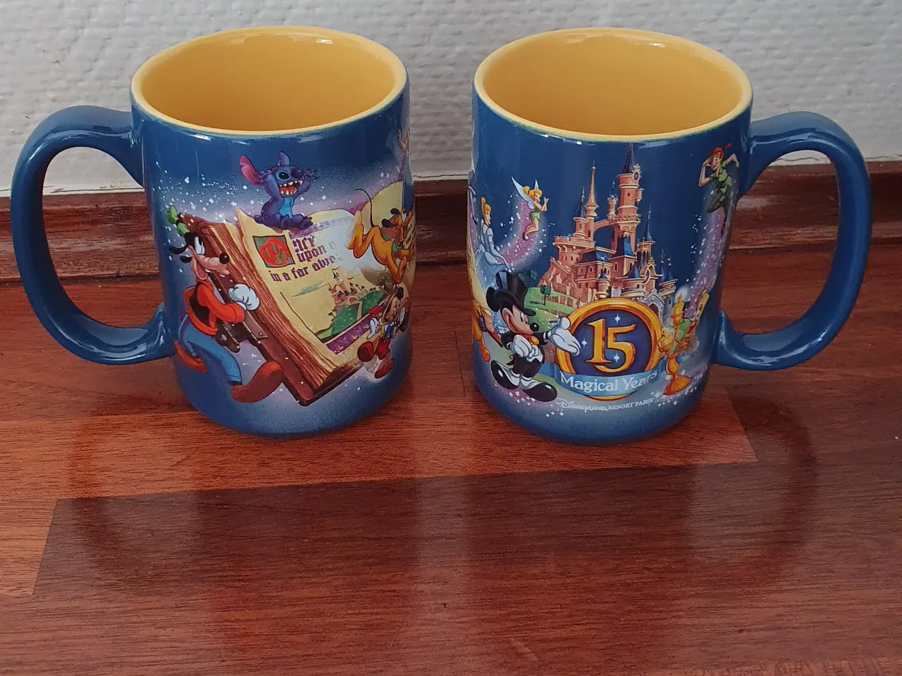 Billede 1 - Disney krus 15 års jubilæum 