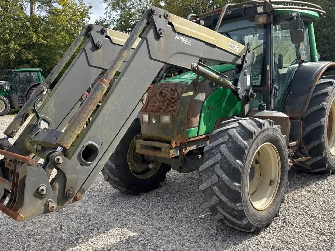 Billede 1 - Valtra N 111 E