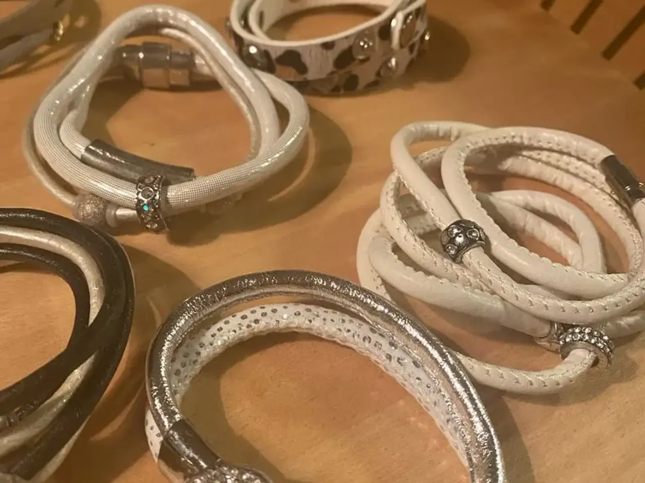 Billede 9 - Flotte nye armbånd