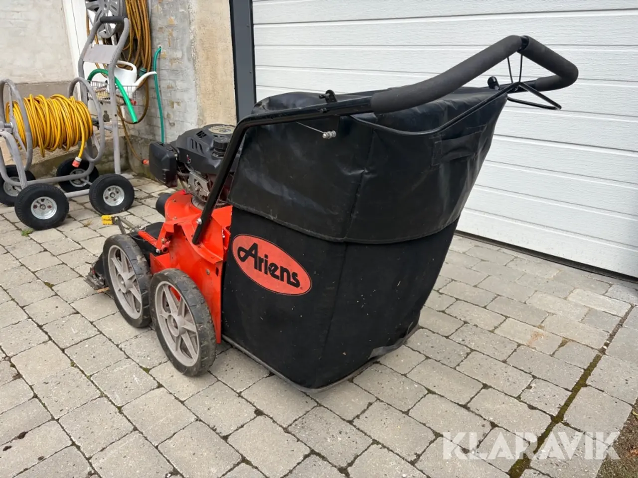 Billede 4 - Løvsuger Ariens APV