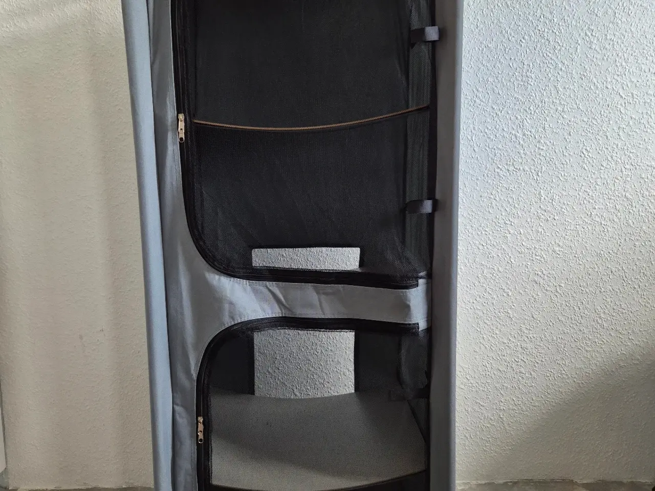 Billede 3 - Camping garderobeskab