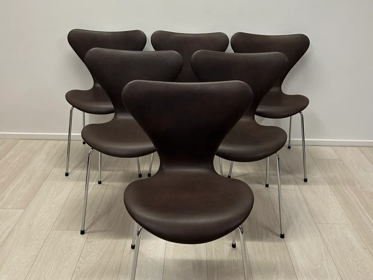 Billede 1 - FH 3107 Syverstole af Arne Jacobsen Læder