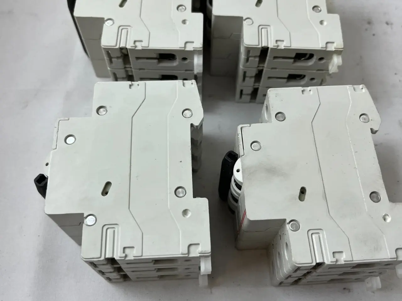 Billede 10 - Legrand 6048 33 C10 4-Pole automatsikring 400V 6kA