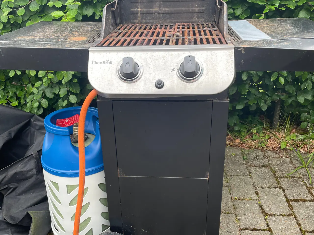 Billede 5 - Char-Broil Gasgrill med 2 brændere 